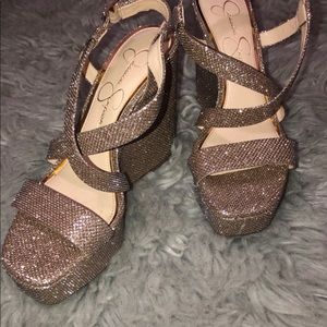 JESSICA SIMPSON - Rose Gold Glitter Wedges
